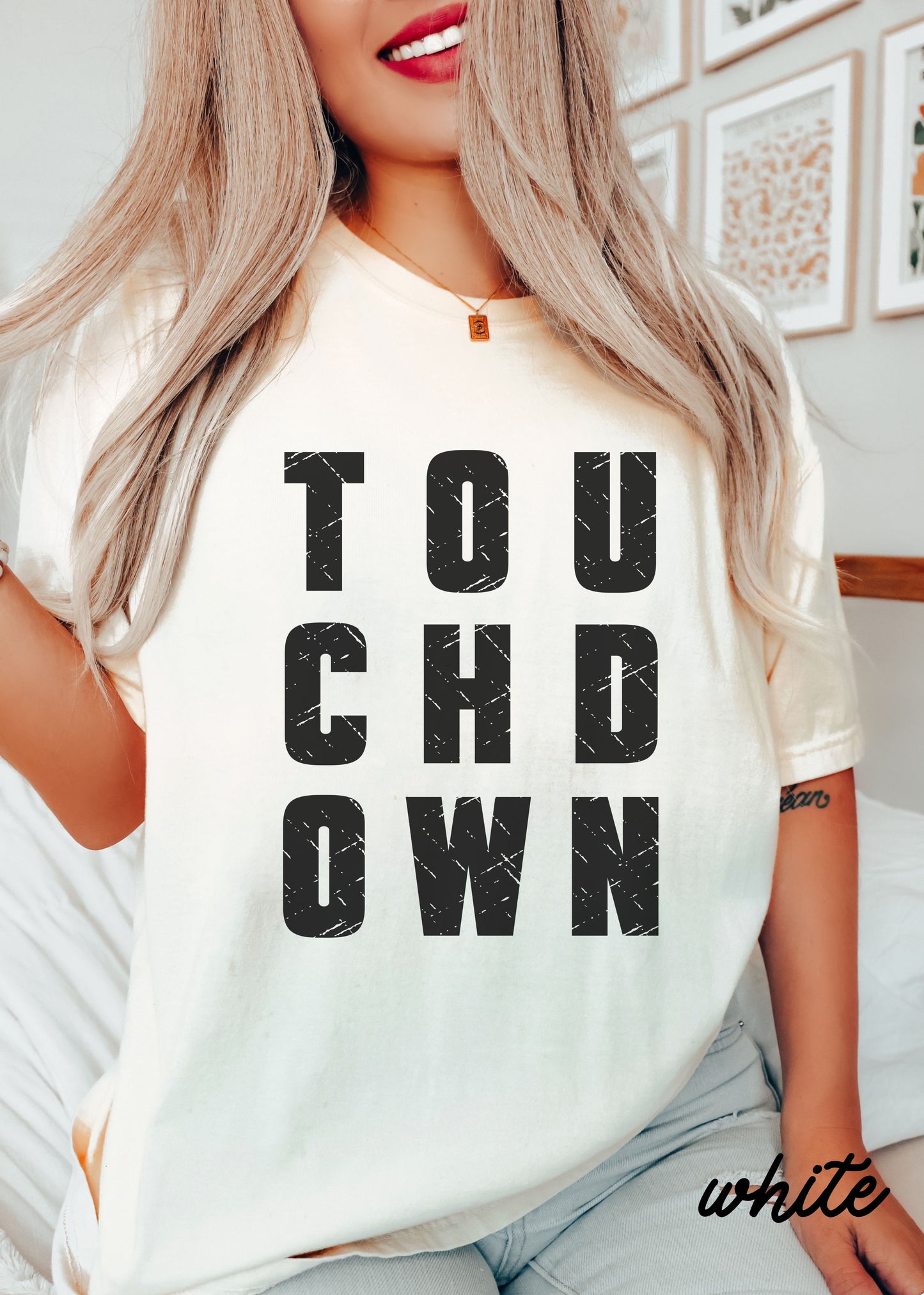 *TOUCHDOWN Football Tee *11 Colors (S-4X)