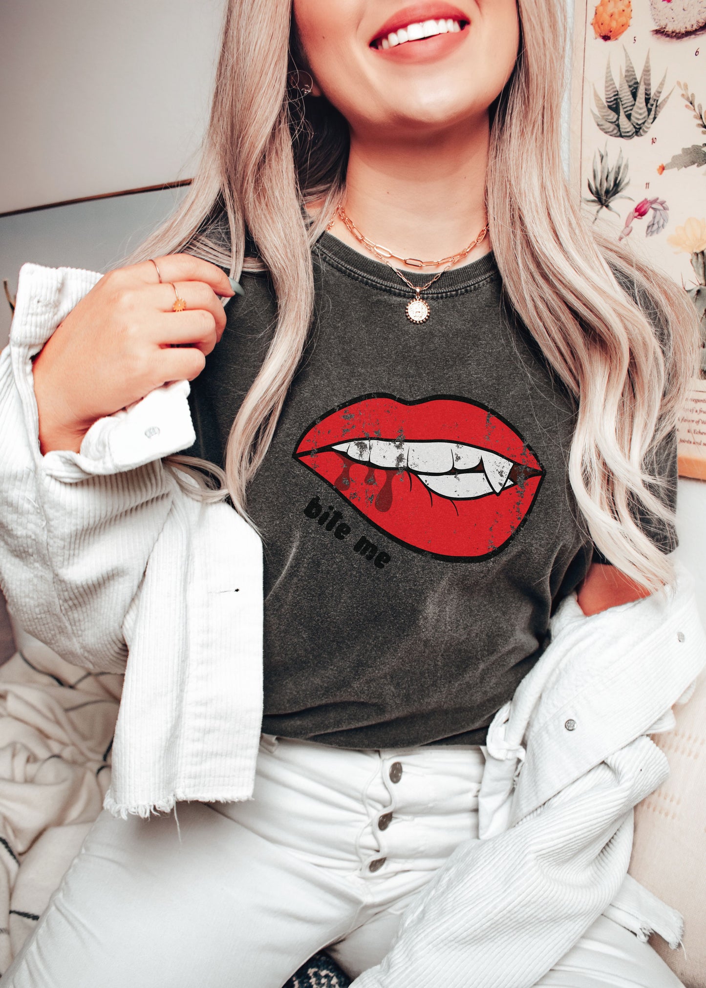 *Bite Me Tee *3 Colors (S-4X)