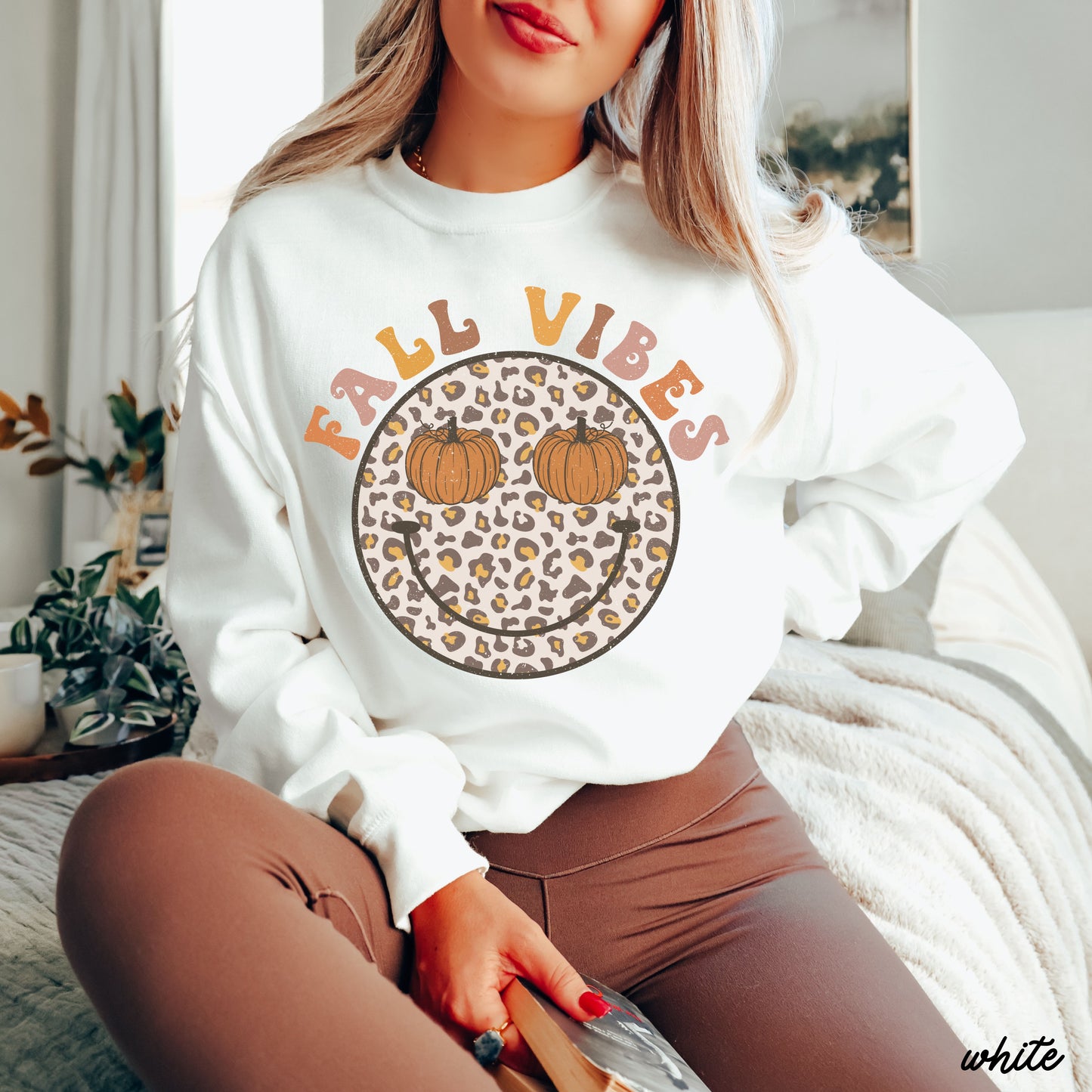*Fall Vibes Happy Face Sweatshirt *4 Colors (S-3X)