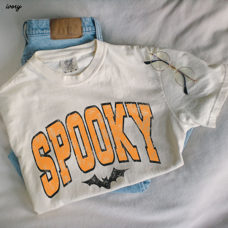 *Spooky Bat Tee *11 Colors (S-3X)