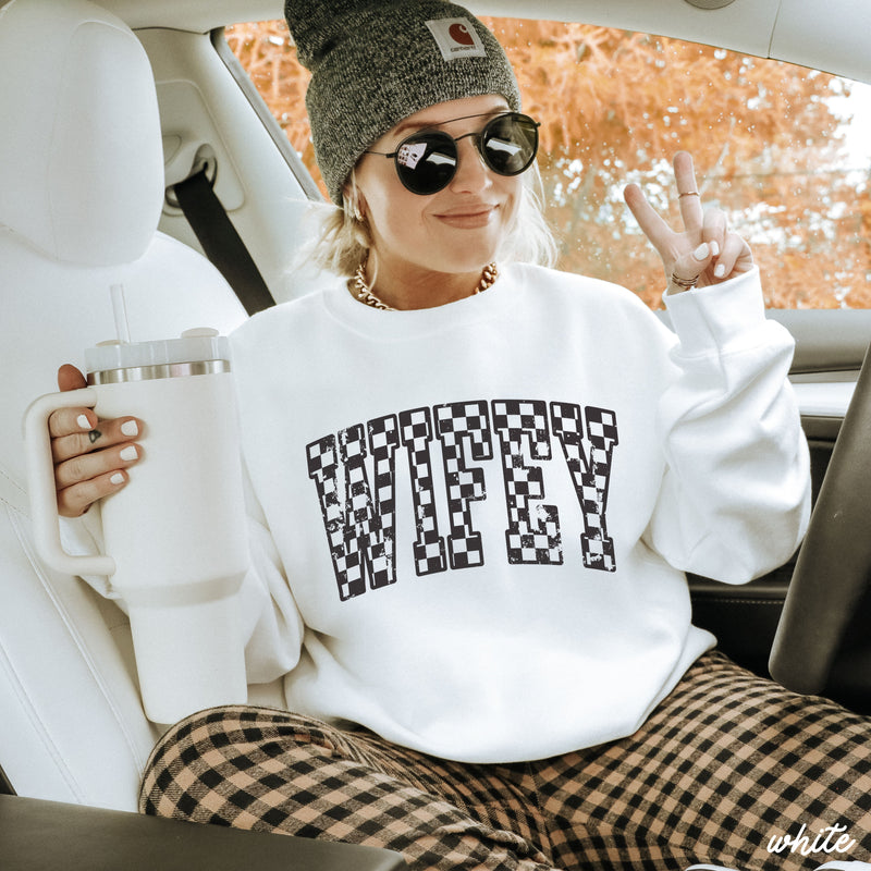 Pre-Order: Wifey Checkered Sweatshirt *6 Colors (S-3X)