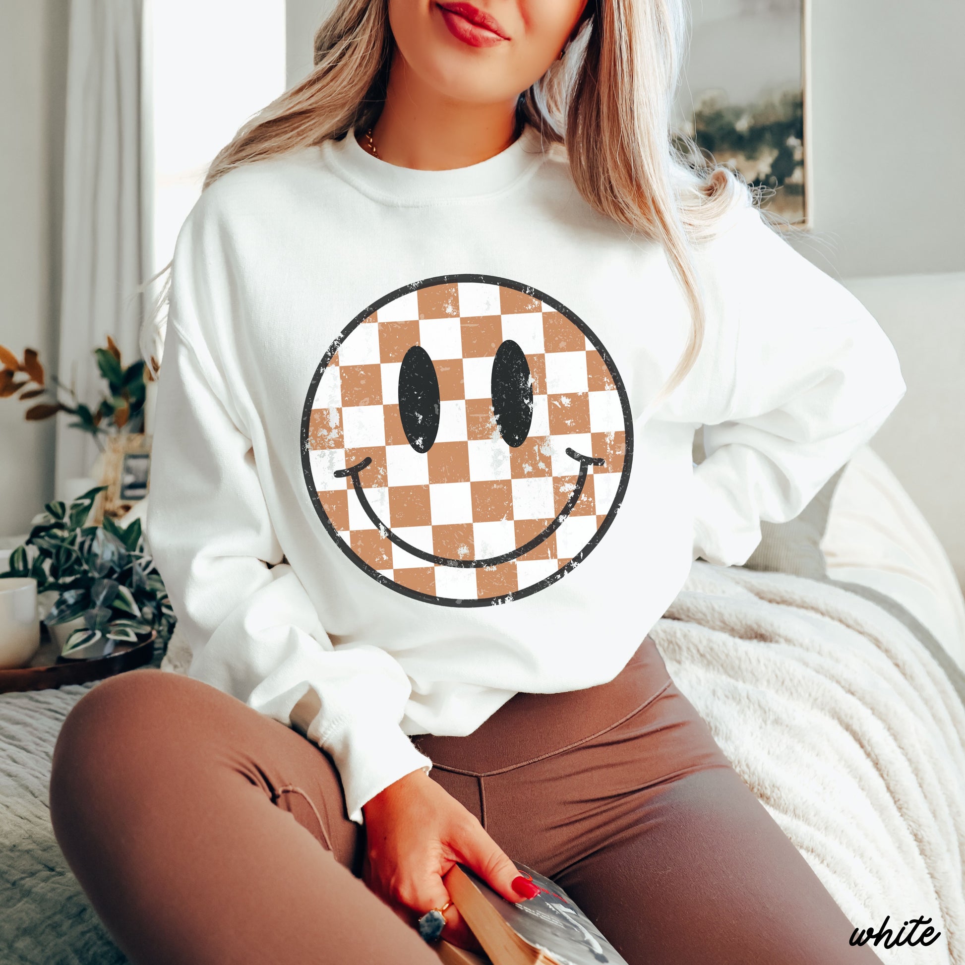 *Fall Checkered Happy Face Sweatshirt *4 Colors (S-3X) Ash Grey Small