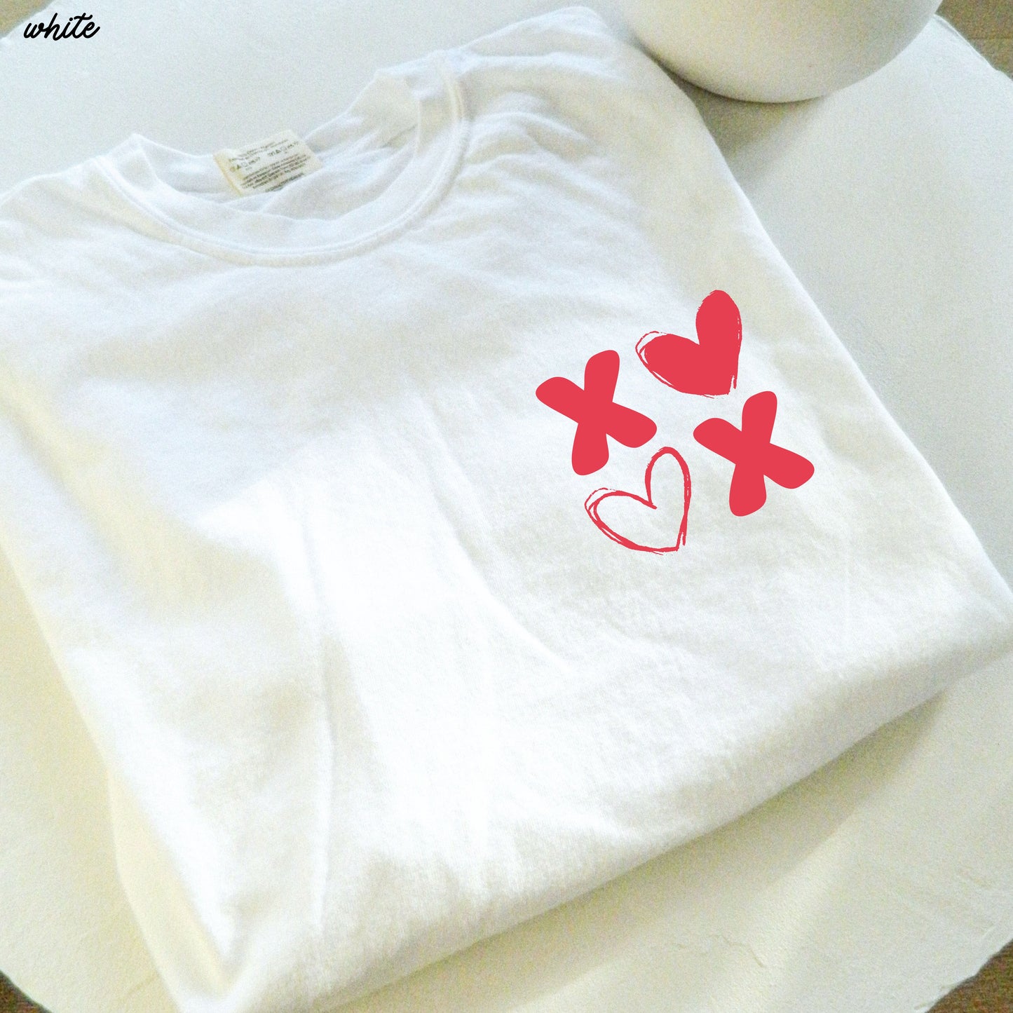 Pocket XOXO Tee *10 Colors (S-3X)