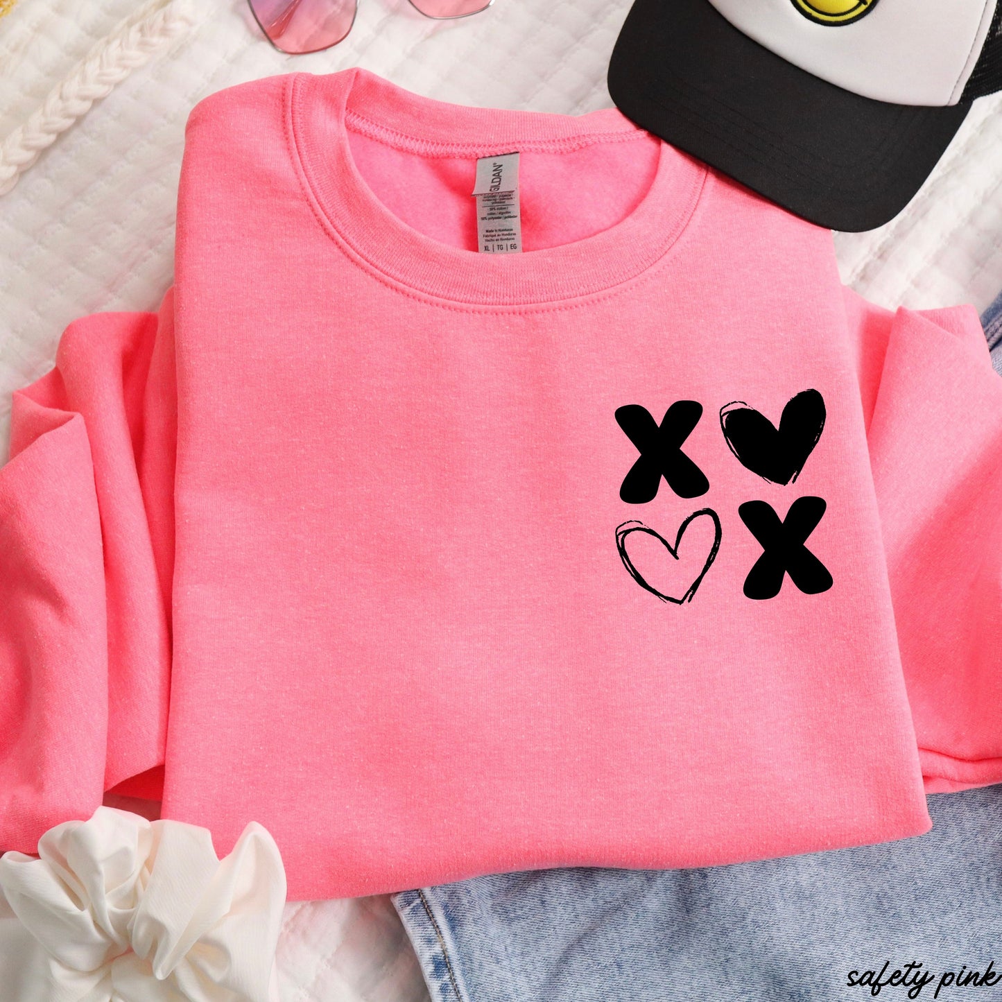 Pocket XOXO Sweatshirt *8 Colors (S-3X)