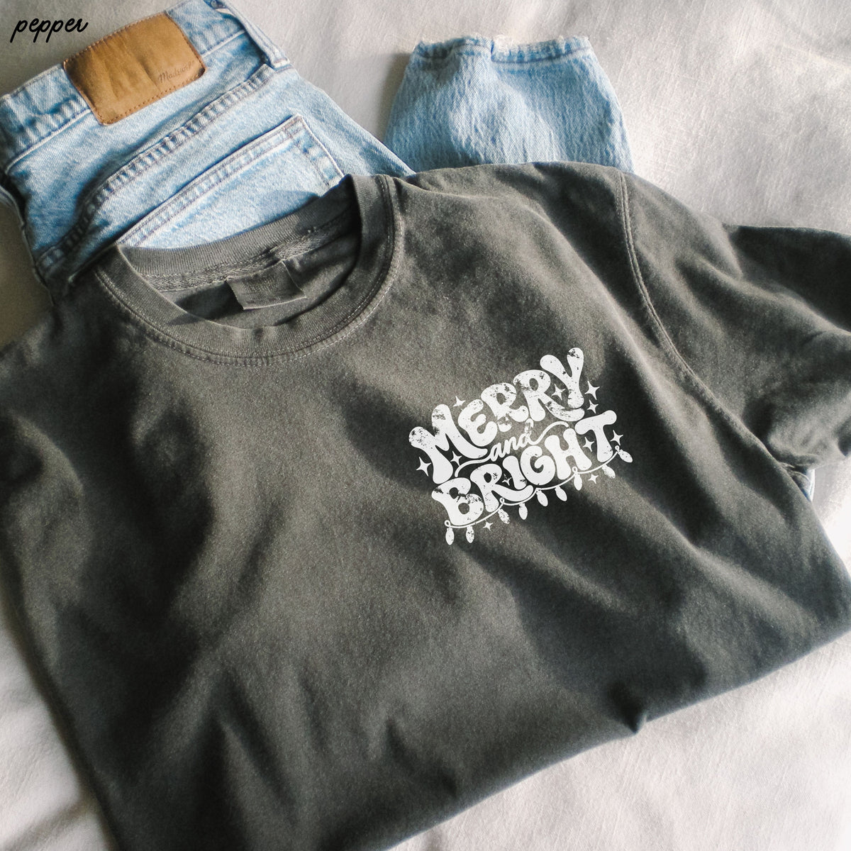 Pocket Merry & Bright Tee *9 Colors (S-3X)