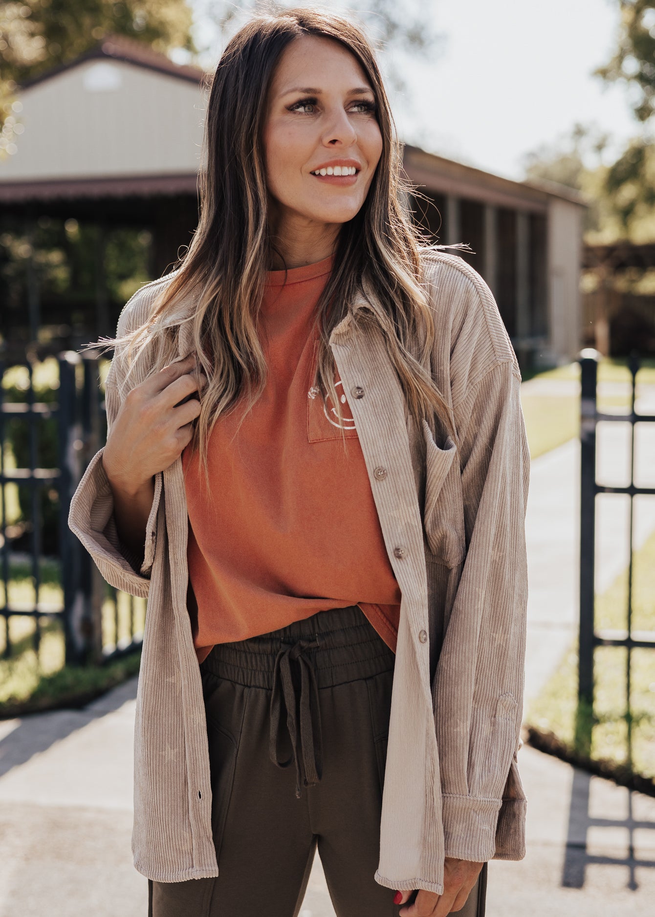 Corduroy Star Shacket (CAN FIT XL) *TAUPE