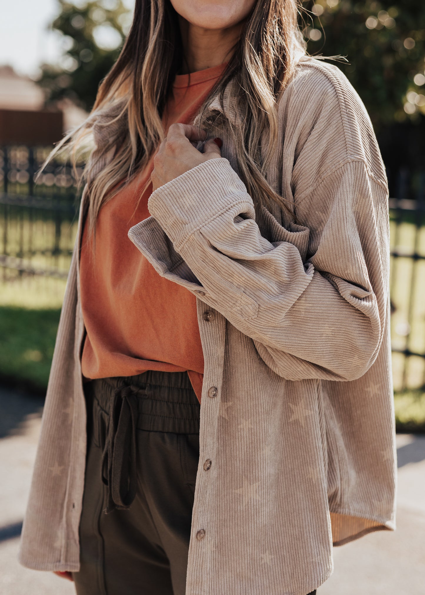 Corduroy Star Shacket (CAN FIT XL) *TAUPE