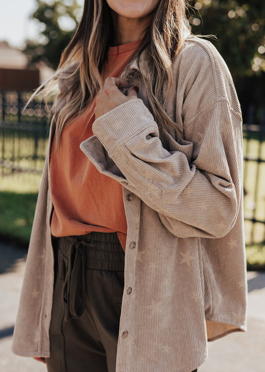 Corduroy Star Shacket (CAN FIT XL) *TAUPE