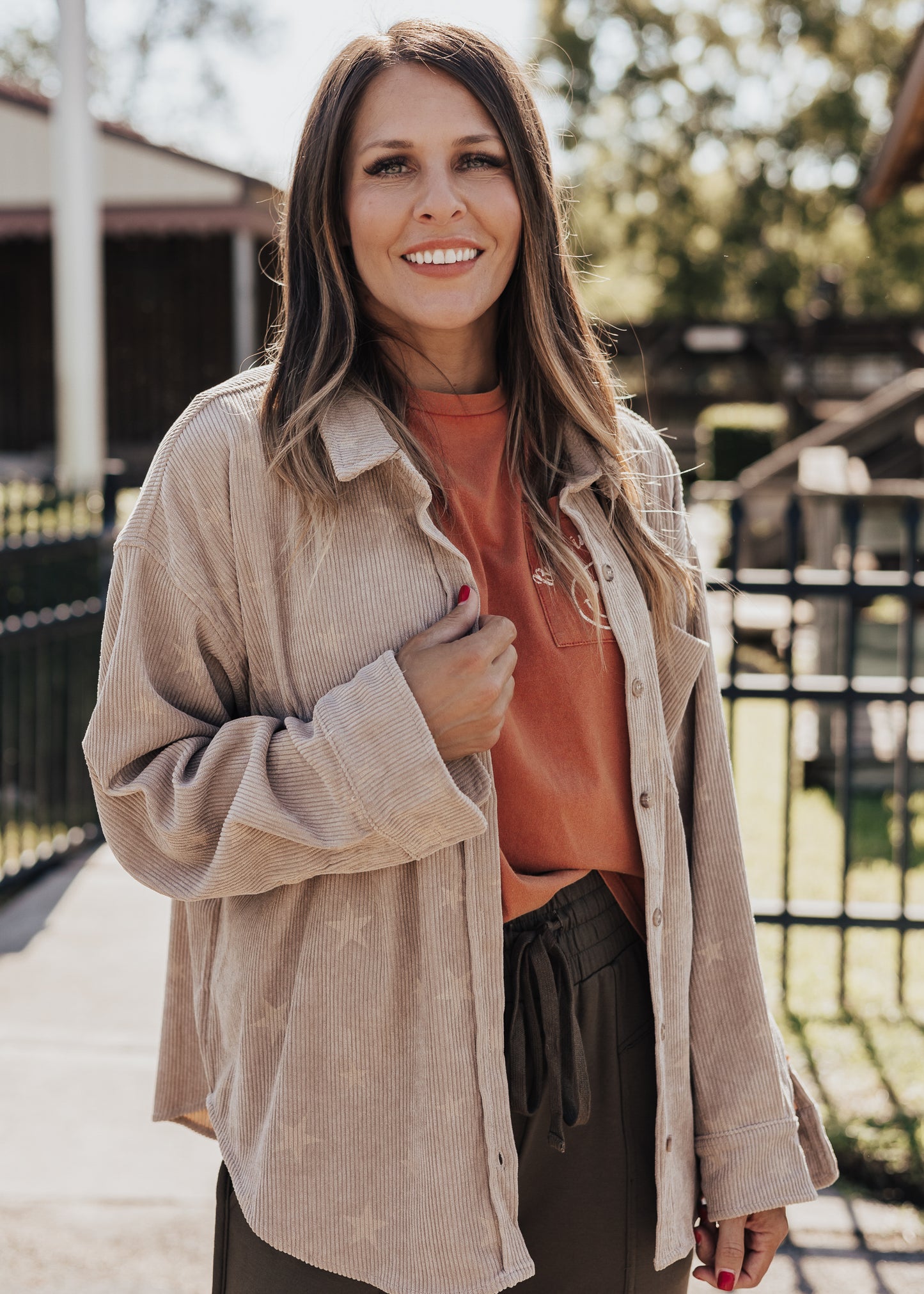 Corduroy Star Shacket (CAN FIT XL) *TAUPE