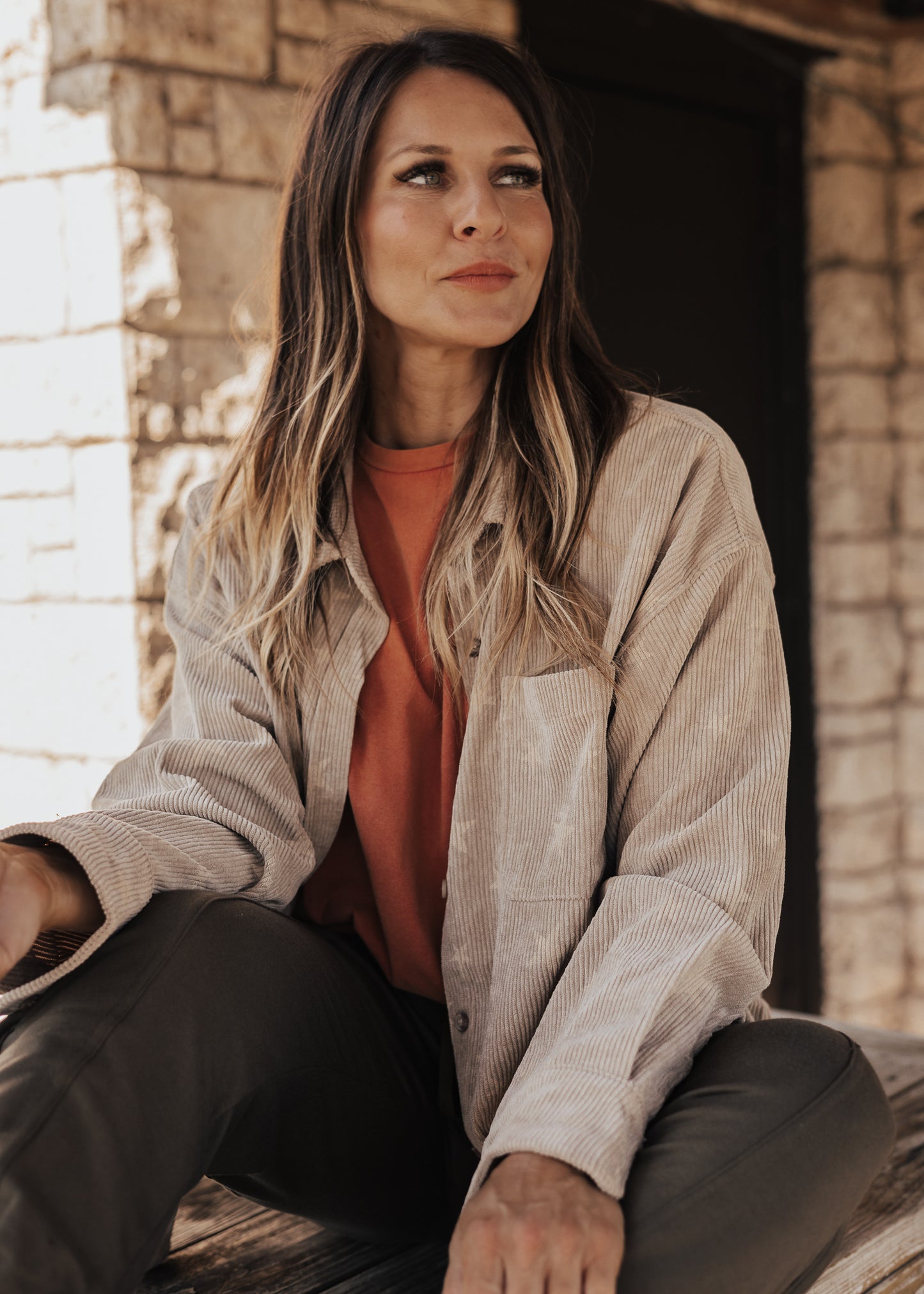 Corduroy Star Shacket (CAN FIT XL) *TAUPE