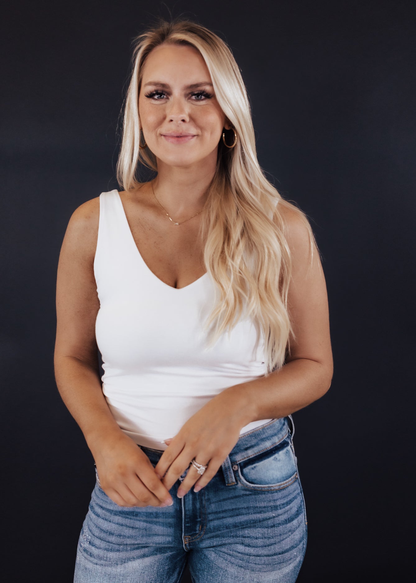 Double V-Neck Crop Tank *OFF WHITE