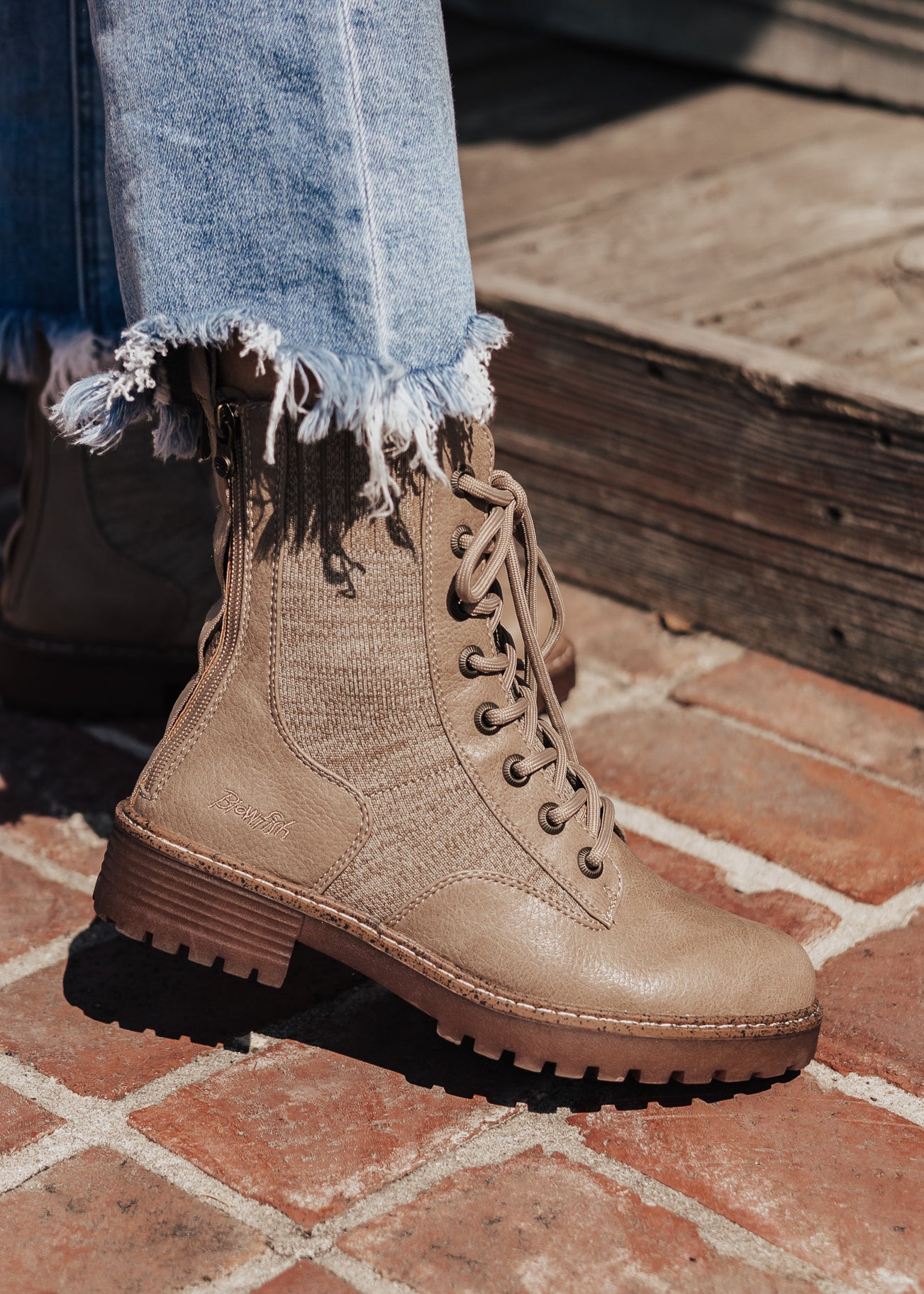 SIZE 7, 8: Blowfish Boot RAE (6-10) *CREAM/COFFEE