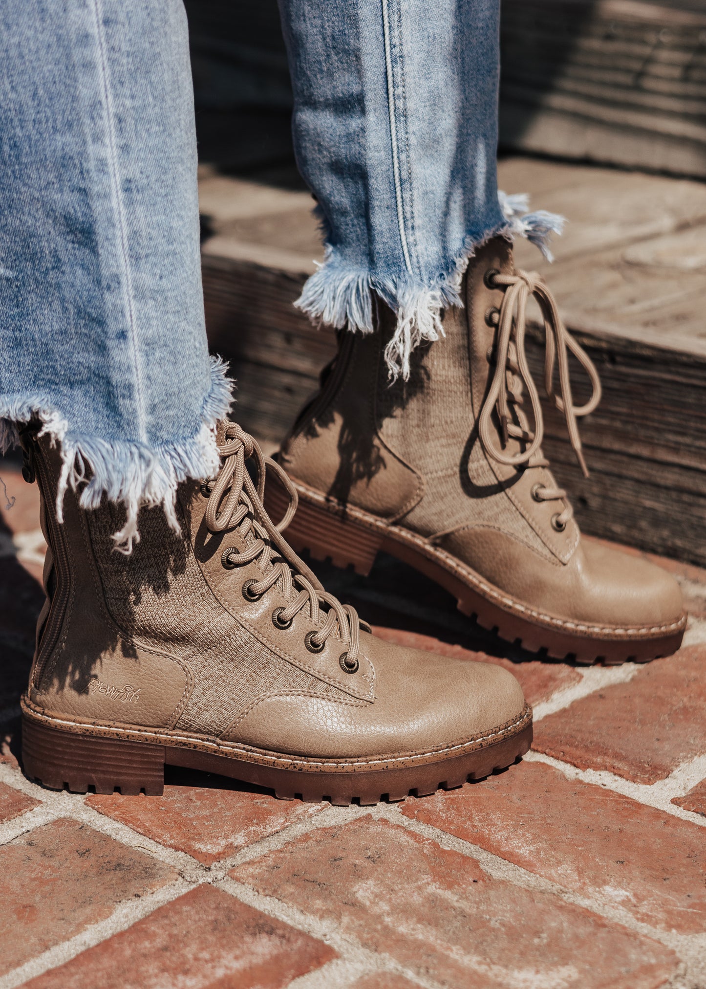 SIZE 7, 8: Blowfish Boot RAE (6-10) *CREAM/COFFEE