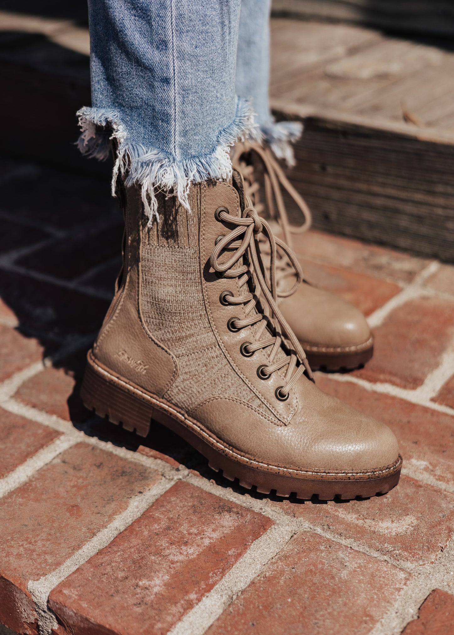 SIZE 7, 8: Blowfish Boot RAE (6-10) *CREAM/COFFEE