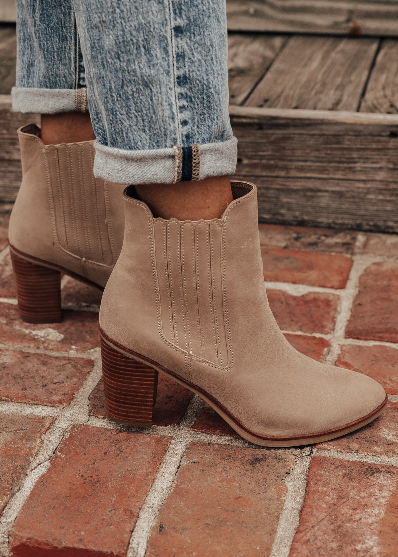 SIZE 10: Mia SANTOS Bootie (6-10) *STONE
