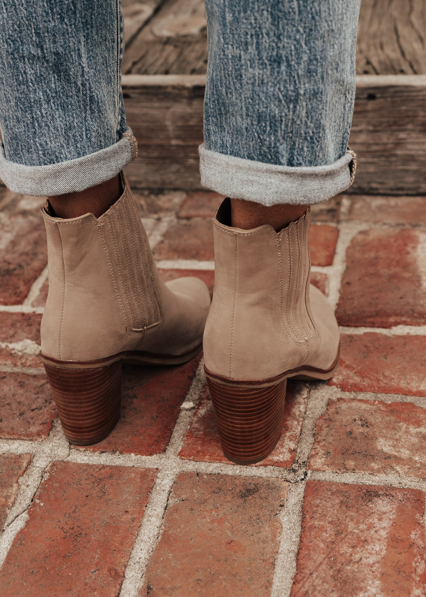 SIZE 10: Mia SANTOS Bootie (6-10) *STONE