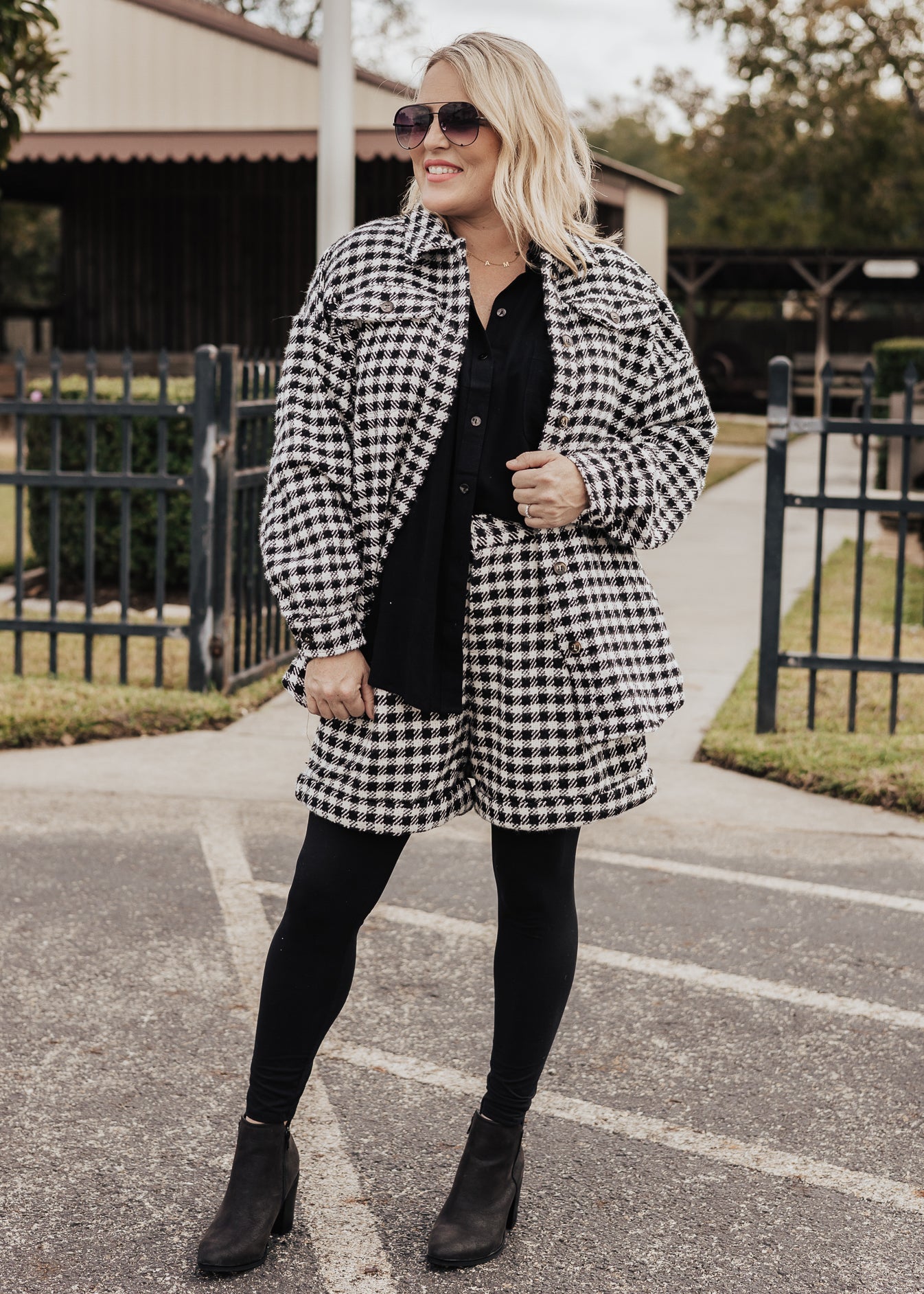 Gingham Jacket (S-XL & 1X-3X) *BLACK