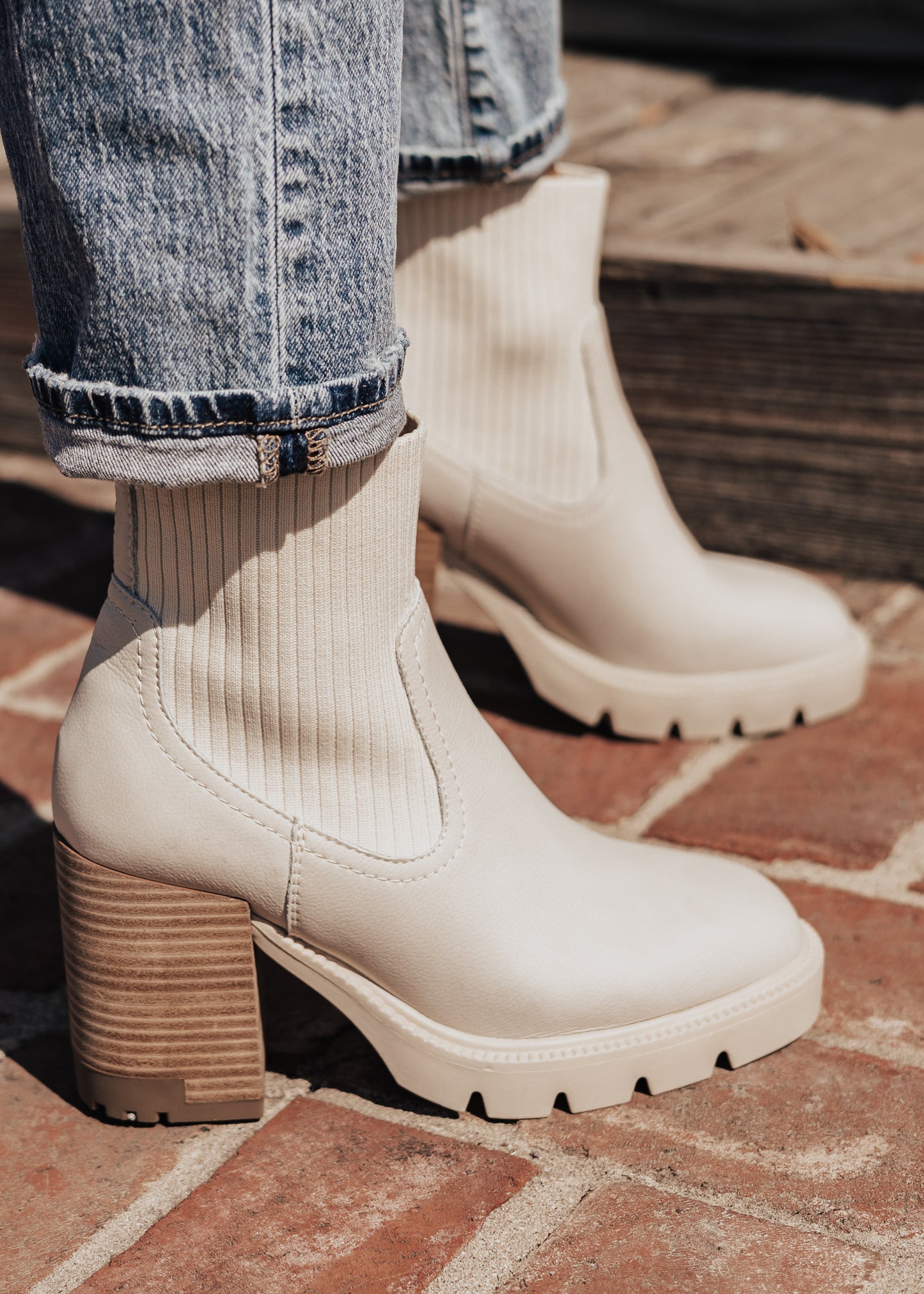 SIZE 6.5, 7, 8.5, 9, 11: Vintage Havana Boot VEDDER (6-11) *OFF WHITE