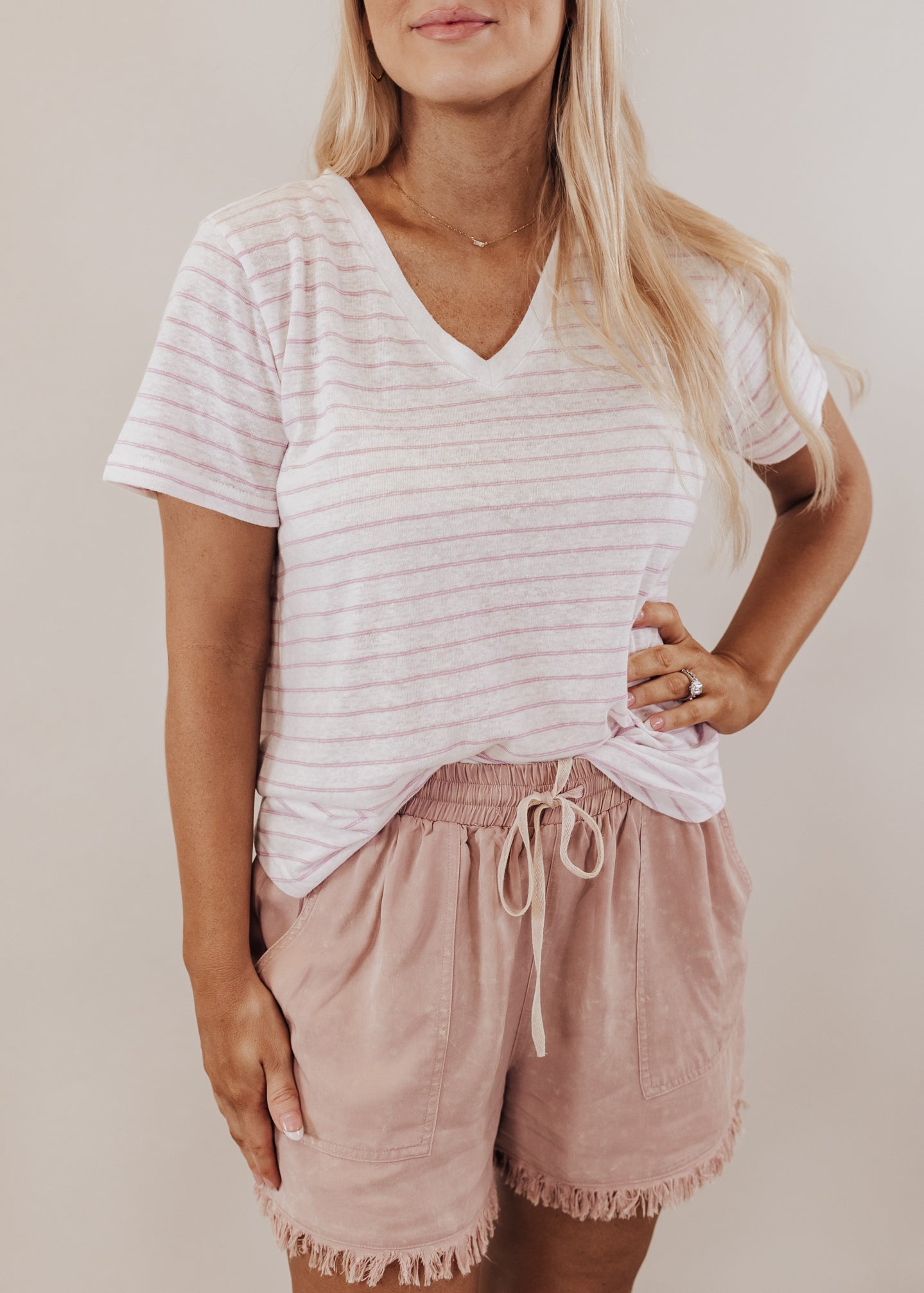 Delta Stripe Top *White/Purple Mauve