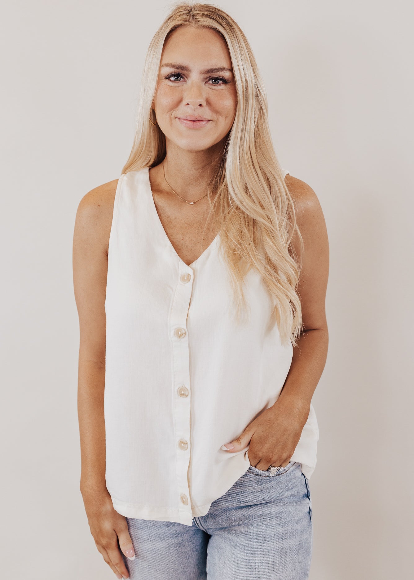 SMALL: Camilla Sleeveless Button Down Top *CREAM