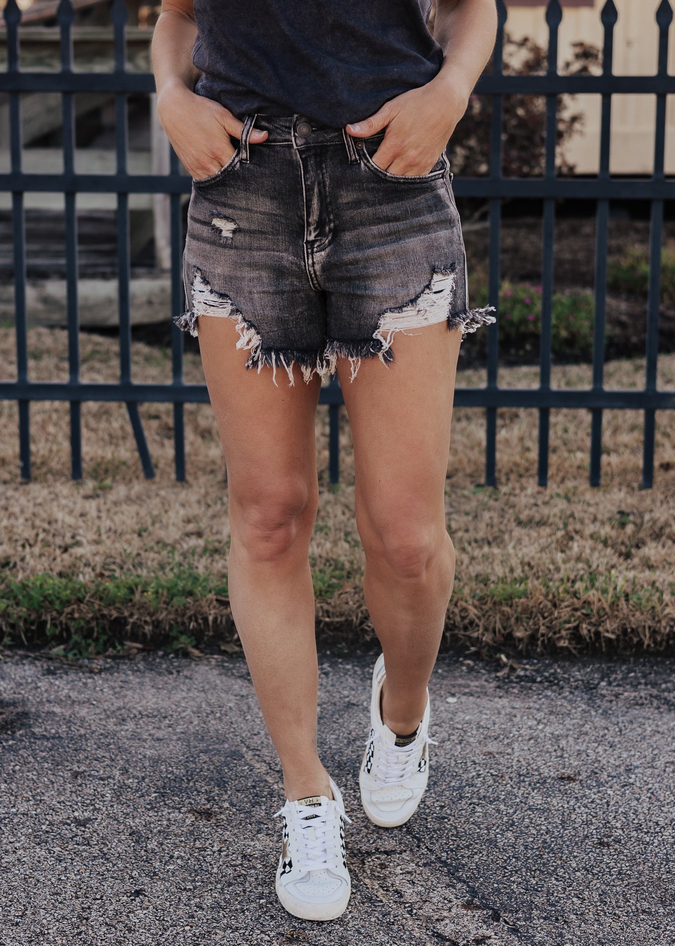 Lydia Risen Shorts (S-XL) *BLACK/DARK GREY WASH