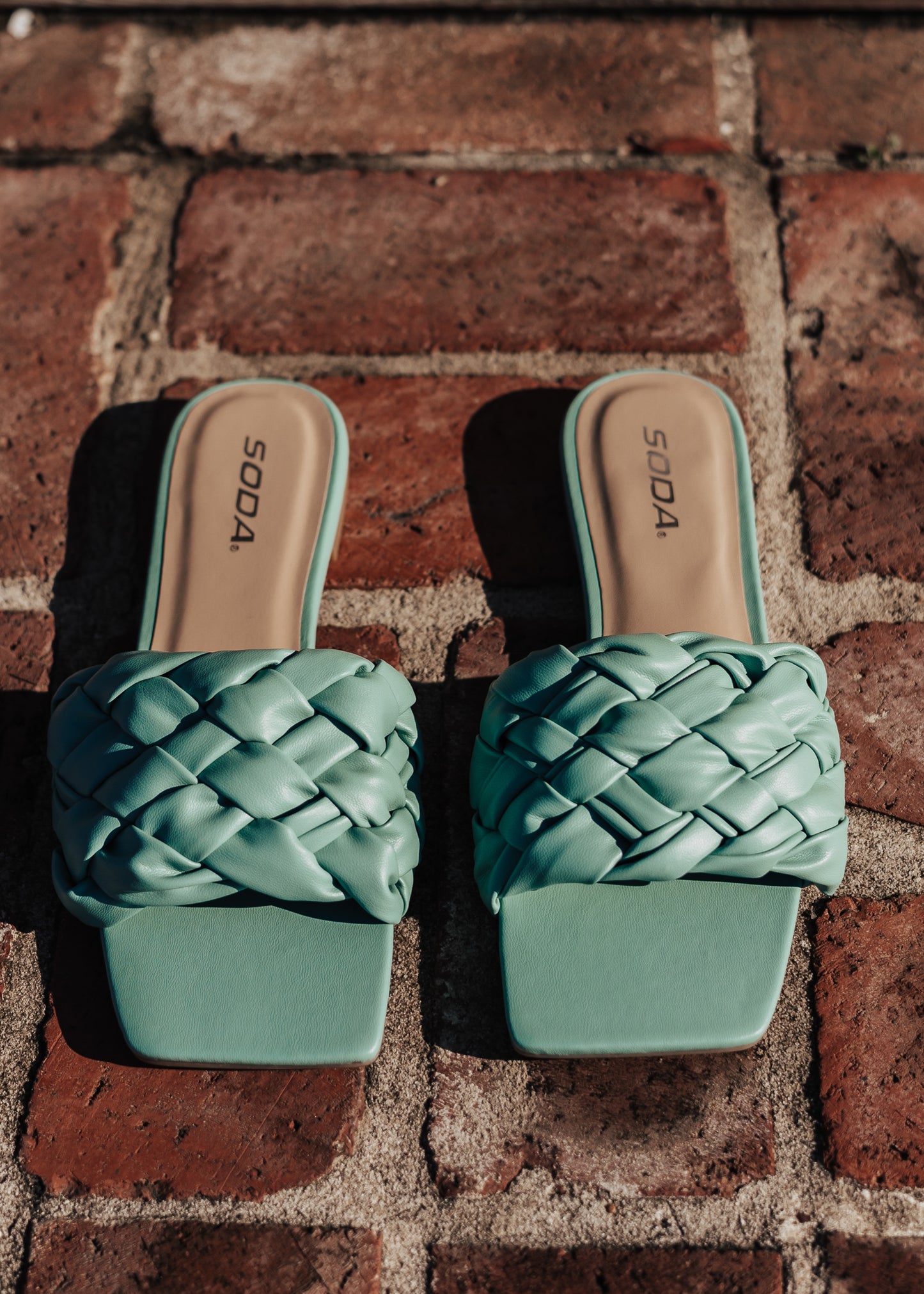 SIZE 7.5, 9, 10: Apron Sandal (6-11) *TEAL