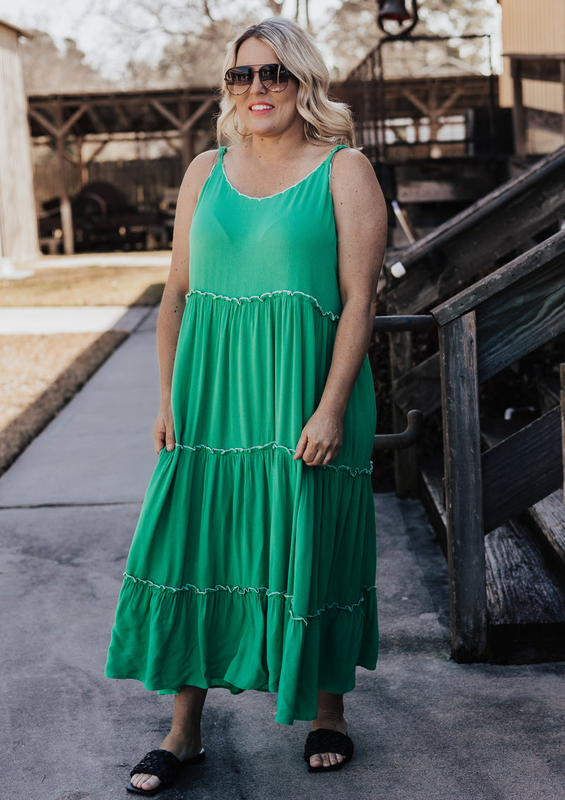 Kelly green on sale dress plus size