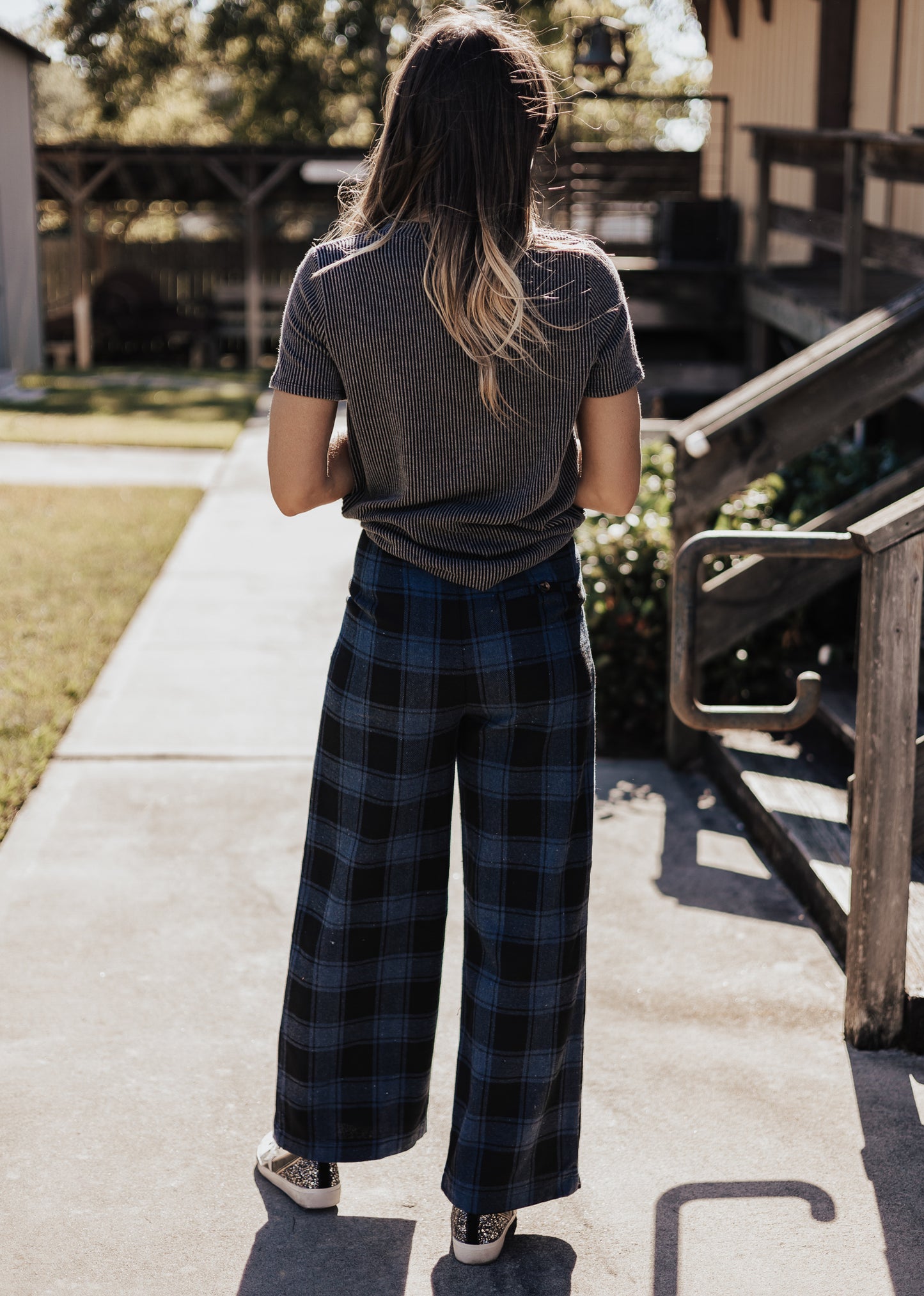 MEDIUM: Wide Leg Plaid Pants *BLACK/BLUE