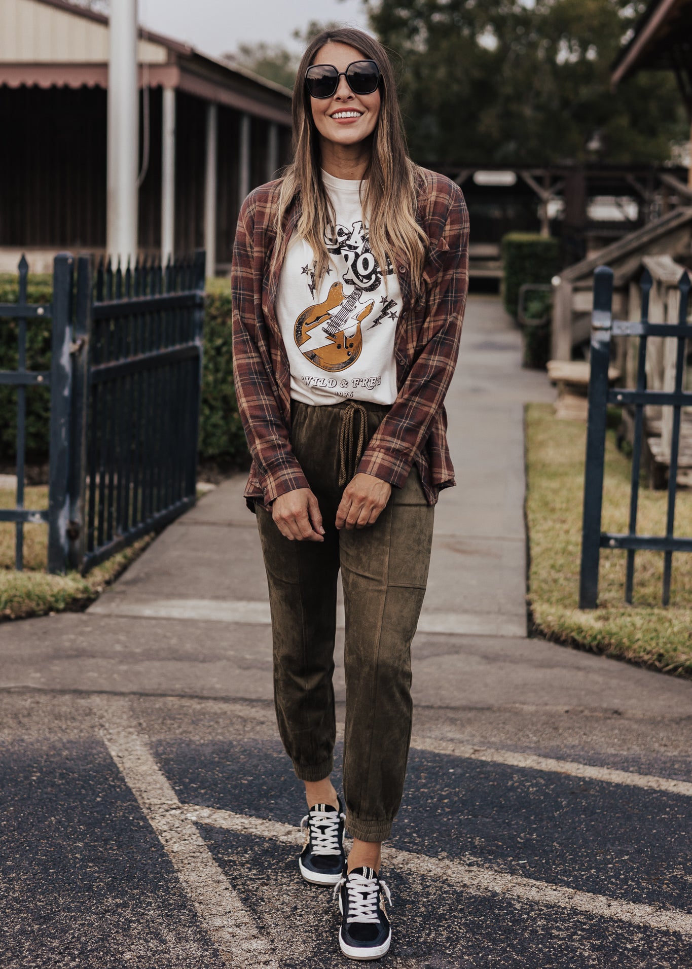 Suede Joggers *OLIVE