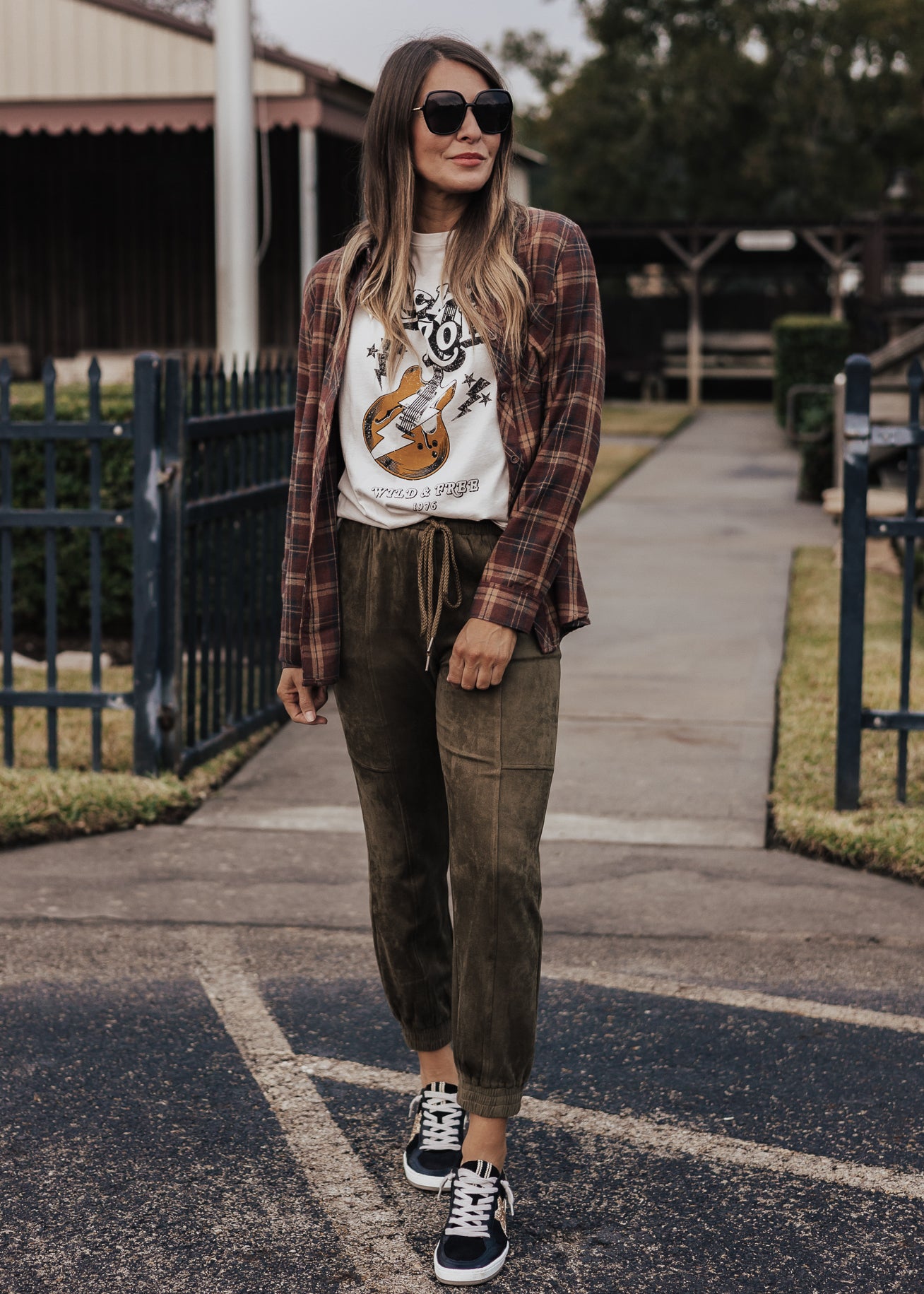 Suede Joggers *OLIVE