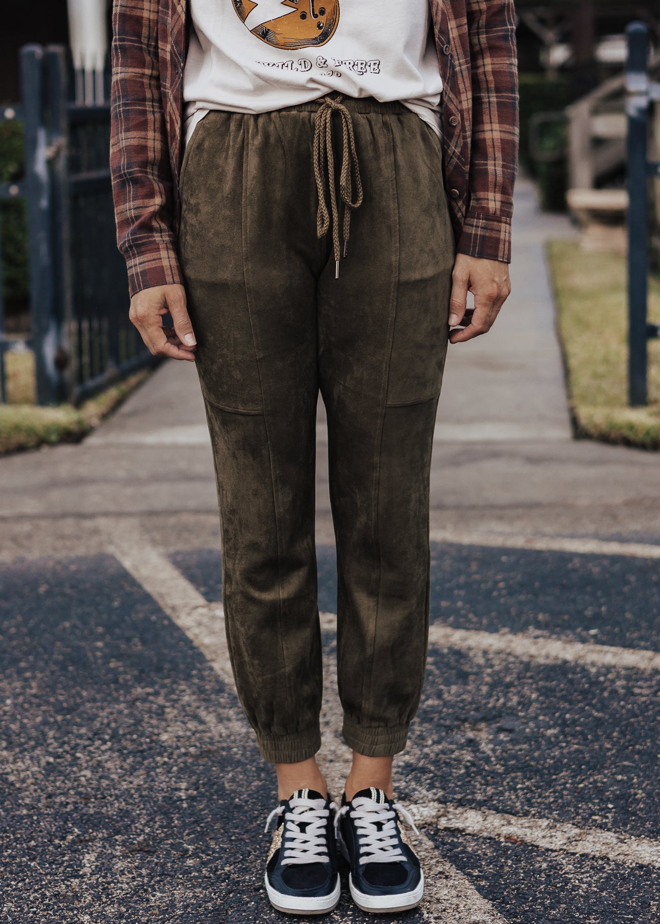 Suede Joggers *OLIVE