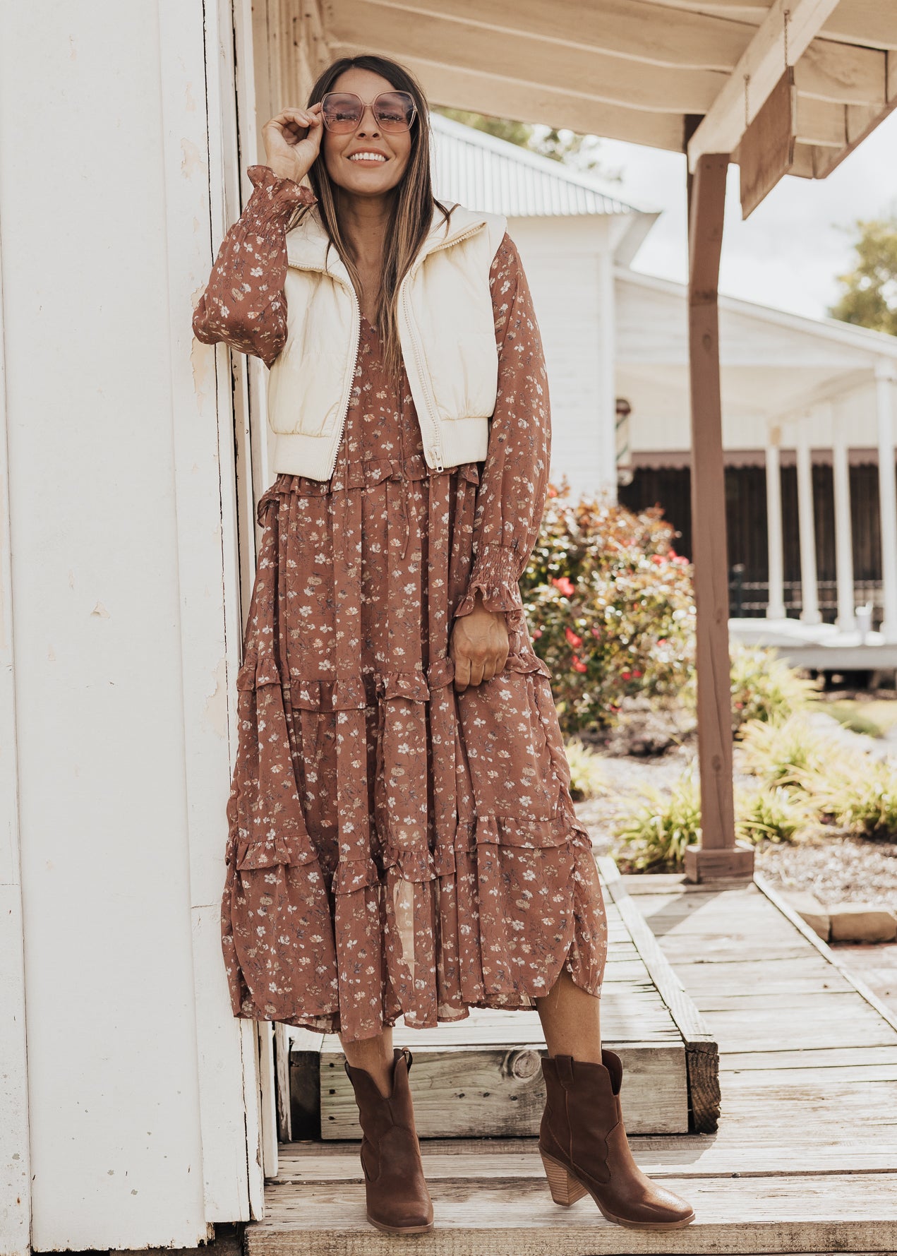 SMALL: Fitted Puff Vest *CREAM