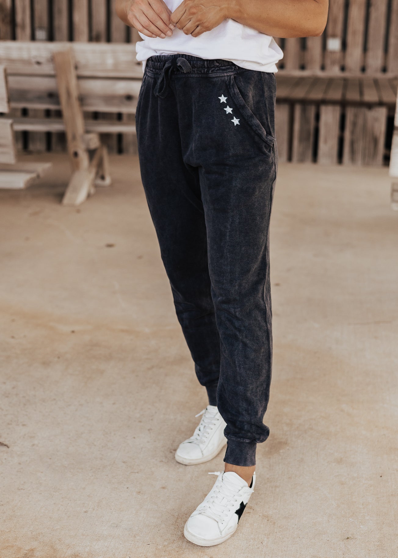 Pre-Order: Star Vintage Joggers *Black (S-3X)