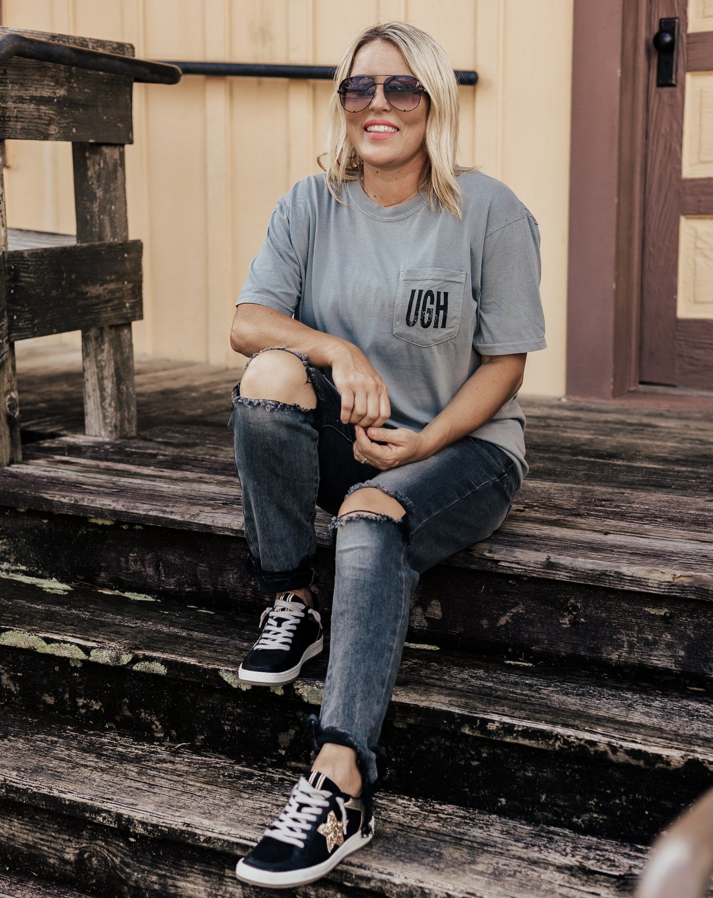 Grey Pocket Tee *Grey (S-2X)