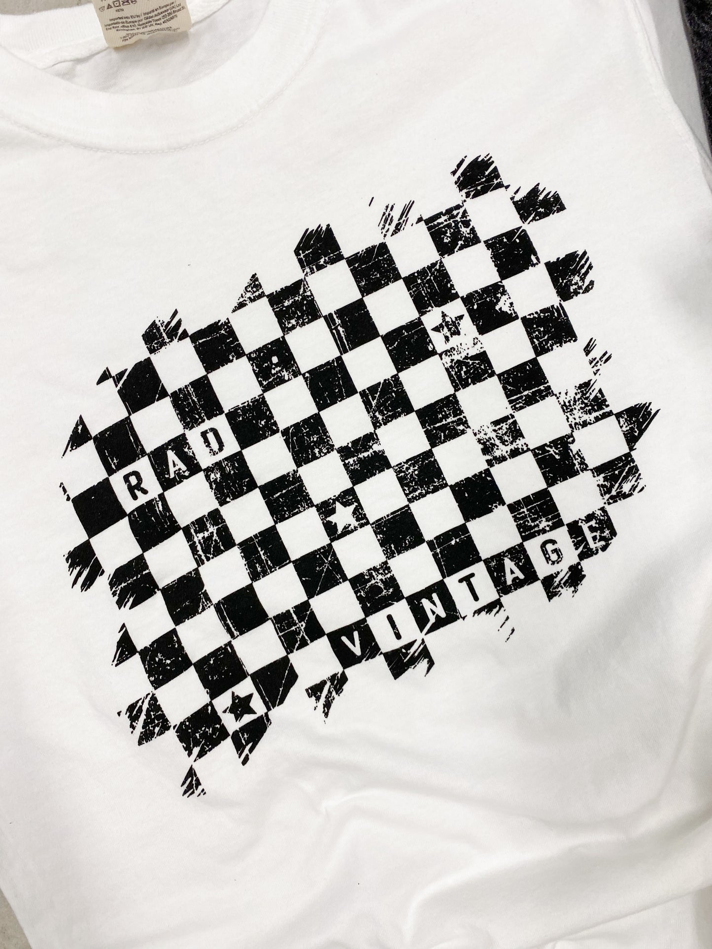 Rad Vintage Tee *White (S-2X)